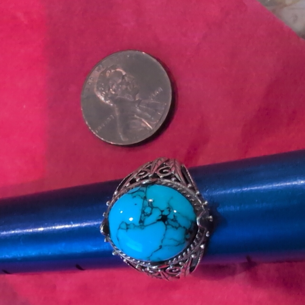Turquoise Sterling Silver Ring - Picture 7 of 7